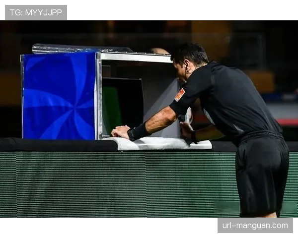 国际足联理事会（IFAB）将讨论是否修改规则以鼓励更流畅的攻防转换