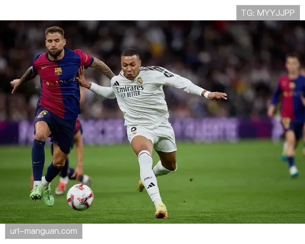 巴黎客战马赛前瞻:姆巴佩伤愈回归,国家德比或决定争冠走势 巴黎客战马赛前瞻:姆巴佩伤愈回归,国家德比或决定争冠走势